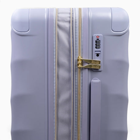 Lilac Sunrise Sahara suitcase, close-up of the expansion zip