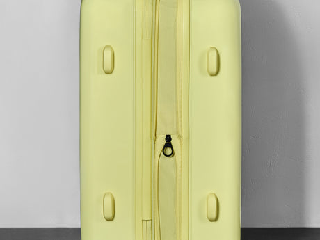 Lemon Ice Gelato suitcase, close-up of the expansion zip around the side
